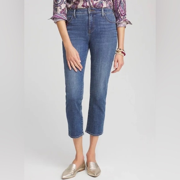Chicos So Slimming Girlfriend Slim Leg Crop Stretch Med Blue Denim Jeans 2.5 14 - Picture 1 of 11